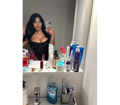 Escorts Matching Green Epping Forest - Photos for Paula ✨ Peruvian 22 - Matching Green
