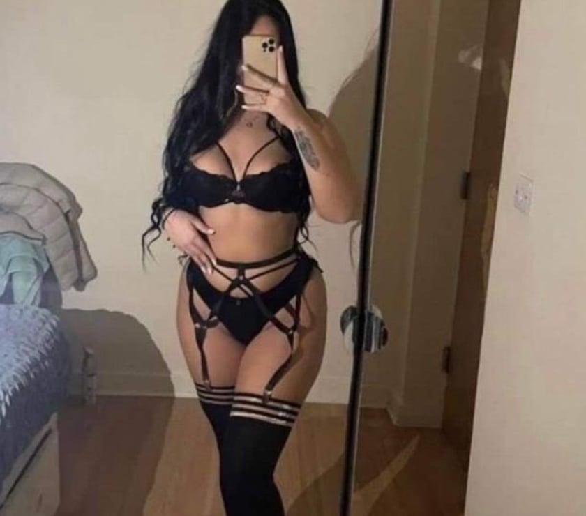 Escorts West Midlands Birmingham - Photos for Julia party new in town