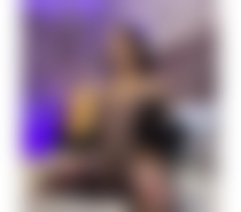 Escort Ealing West London - Photos for New ❤️in town party🥂 girl only outcall🍑