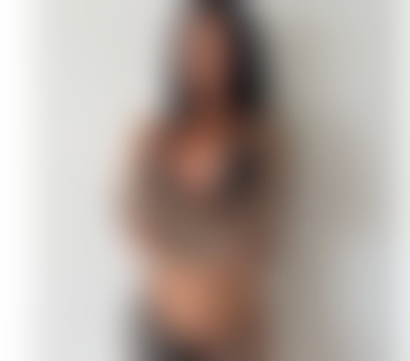 Escorts Rhondda Cynon Taf Hirwaun - Rhondda Cynon Taf - Photos for 💎 Glamorous Lady Ready to Spoil You, ONLY OUTCALL