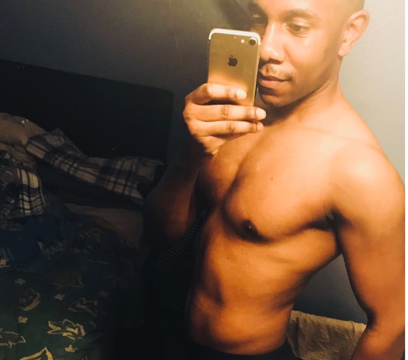 Gay escorts Colindale North West London - Photos for Bi Hung SUNDAY Outcall