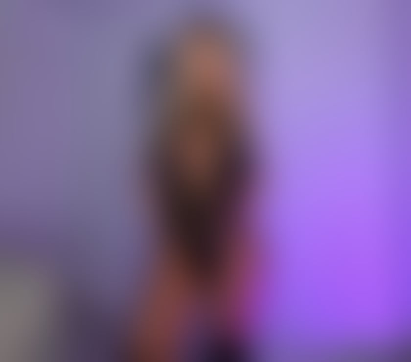 Escorts Aylesbury Buckinghamshire - Photos for Mia 💕PARTY🥂🍾NO RUSH💕 ONLY OUTCALL🚗