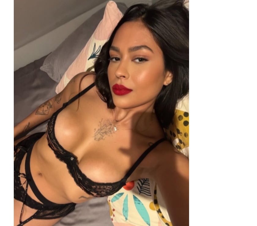 Escorts Chelmsford City Centre Chelmsford - Photos for Just outcall darling x