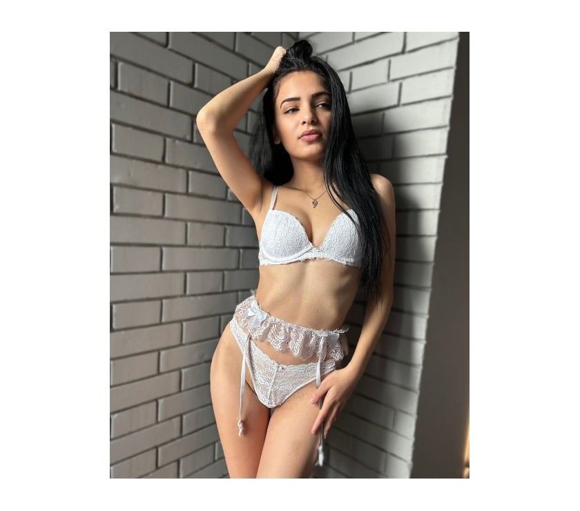 Escorts Ealing Northolt - Ealing - Photos for Hello guys😍😘😘❤️😘😍😍