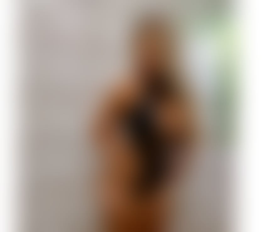 Escorts West London Hillingdon - Photos for 🍑HOT PATY BEST PARTY GIRL IN TOWN🍑
