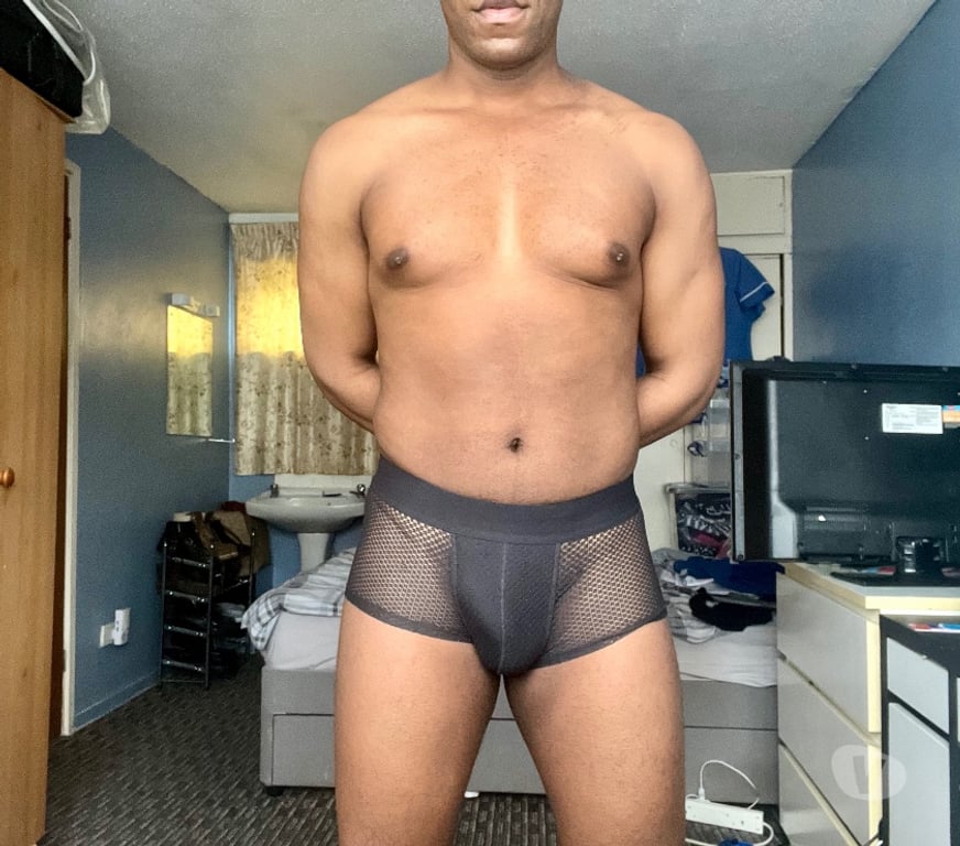  Gay massage North West London Colindale - North West London - Photos for Bi Hung Guy MONDAY Outcall Available