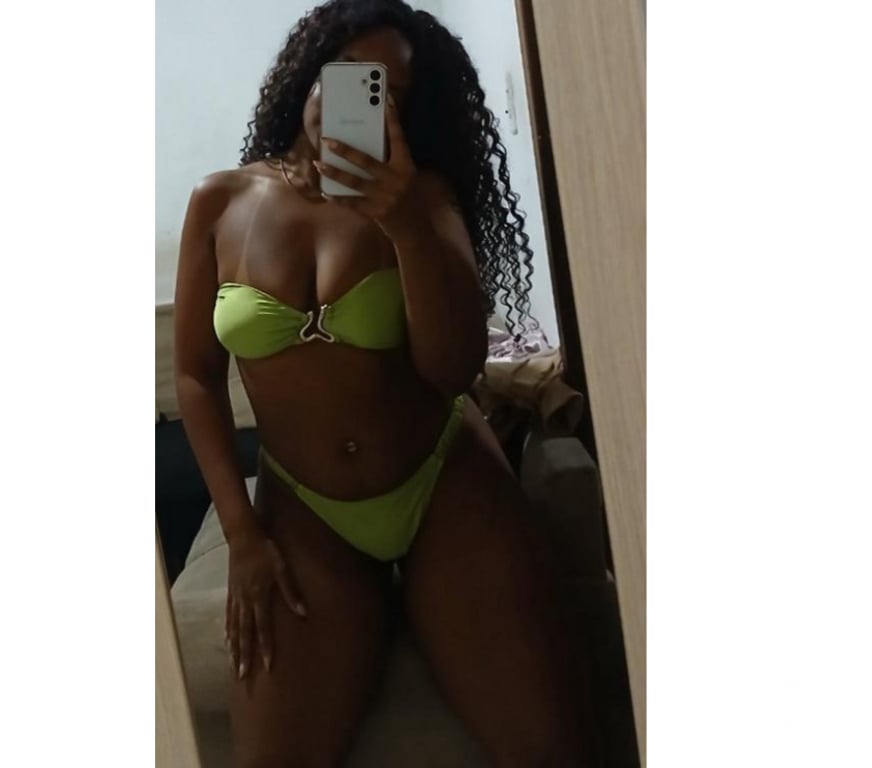 Escorts Surrey Reigate and Banstead - Photos for 🍆LYVIA! Your Favorite HOT GFE Latina🍆