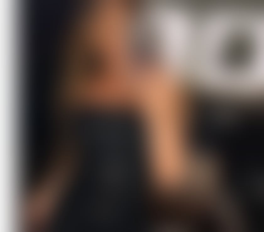  Escorts Chequers Centre Maidstone - Photos for 🔥 YOUNG & SLIM GIRL 🏆 GLAM NIGHTS 🍷 SPICY LATINA