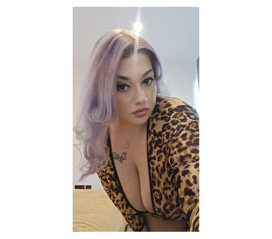 Escorts Lancashire Blackburn with Darwen - Photos for 🔥🔥🔥CURVY GIRL 💦BIG BOOBS 💯 BIG ASS😜