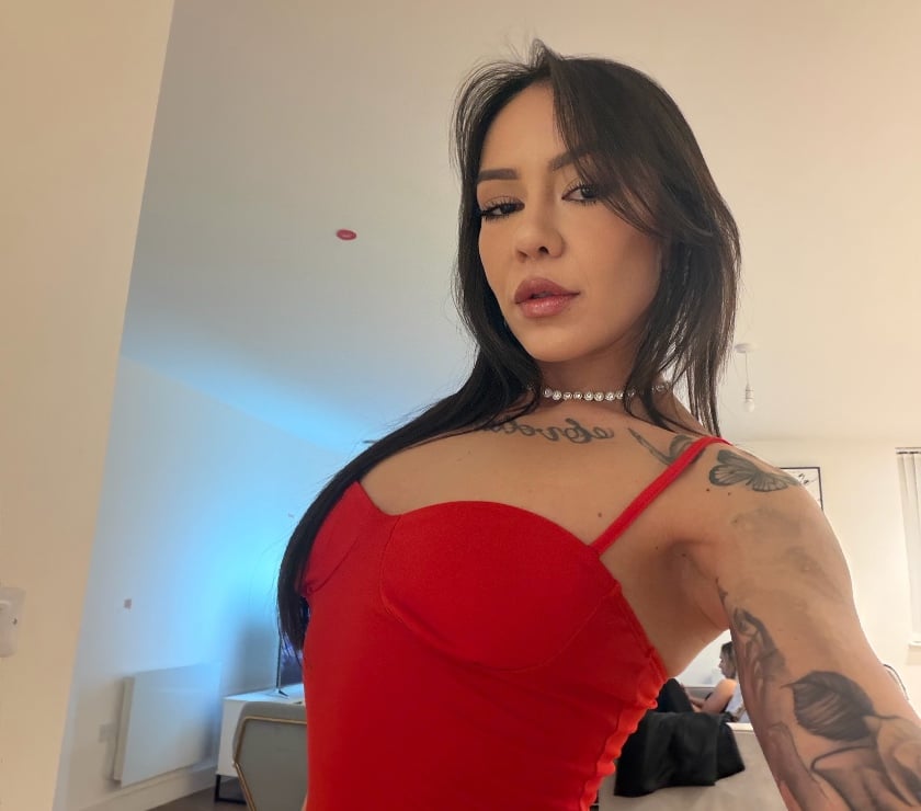 Escorts Nottinghamshire Nottingham - Photos for Gabi Charming Brazilian – Relaxed & Friendly