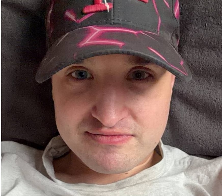 Gay Dating West Midlands Birmingham - Photos for Looking for long term relationship - READ ADVERT