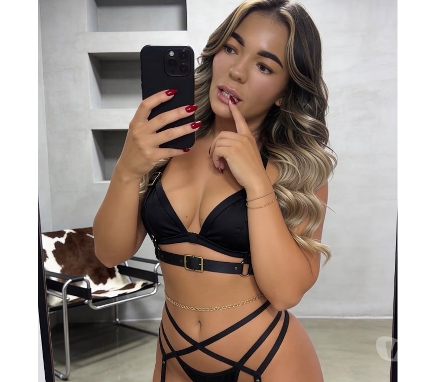 Escorts Kent Maidstone - Photos for 💄 BLONDE GIRL BABE 🎯 SEXY & CHIC 🖤 LATIN BEAUTY