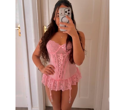  Escorts & Erotic Massage Battersea South West London - Photos for Liz Massage - Where relaxation meets pleasure