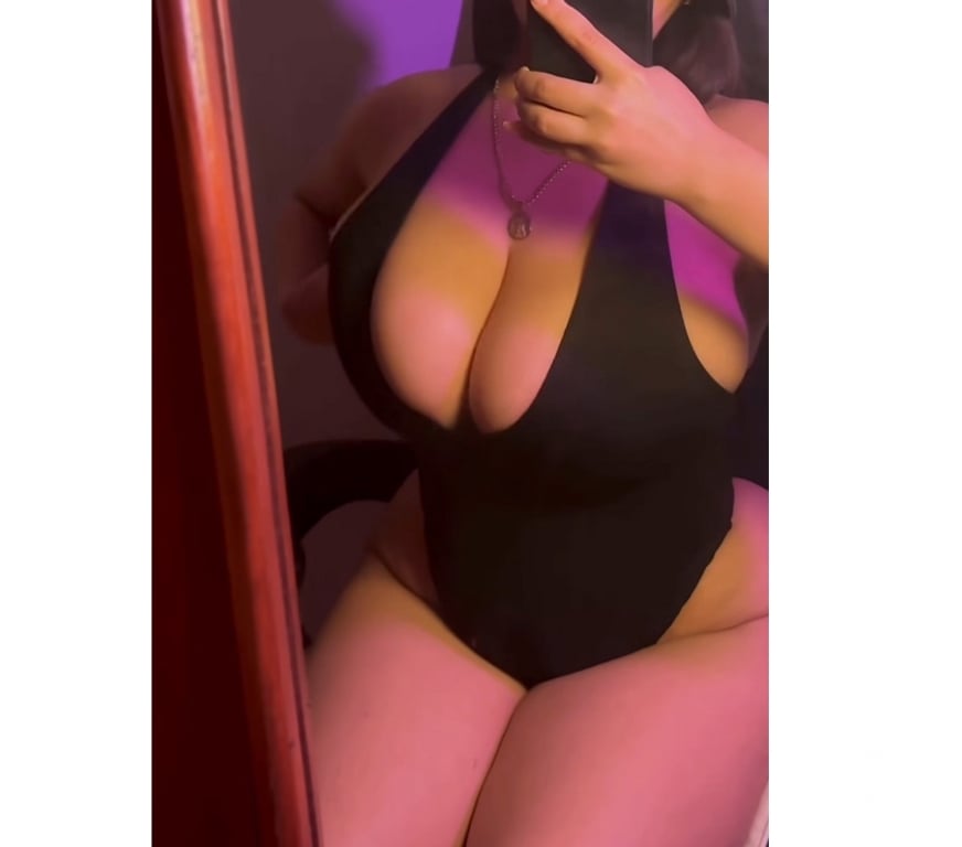 Escorts South West London Kingston upon Thames - Photos for Amazing Sexy curves Julyana , dream girl💯real✅no rush