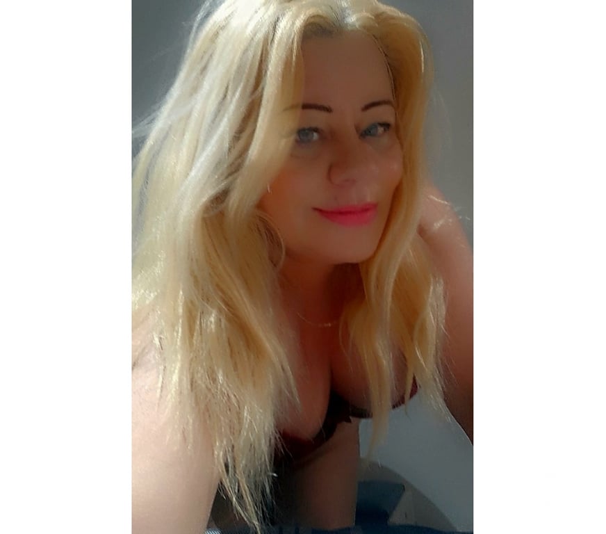 Escorts North London Enfield - Photos for Sexy Alexa 💋 😍 best bj no rush 😘 💋💋