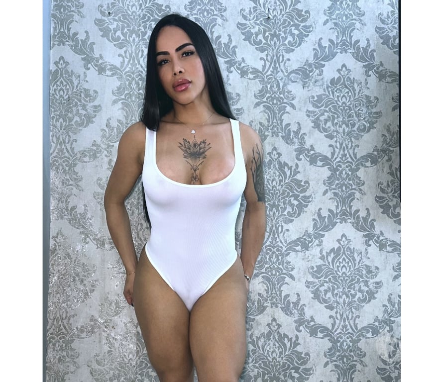 Trans Escorts West Yorkshire Leeds - Photos for Mikaela Brazilian🇧🇷 TS 💯Real