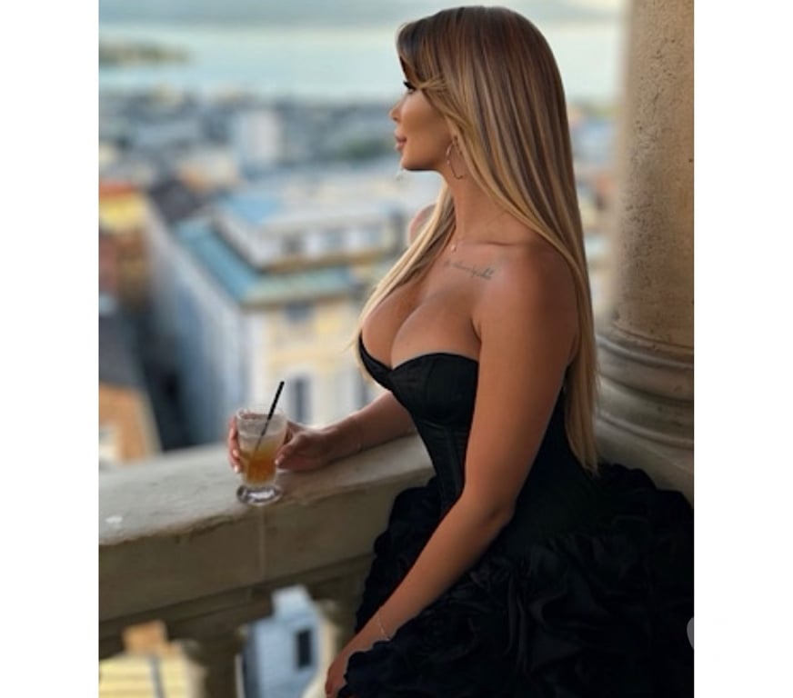 Trans Escorts South West London Chelsea - South West London - Photos for The hottest miss Morgane available in Chelsea 👑🔥