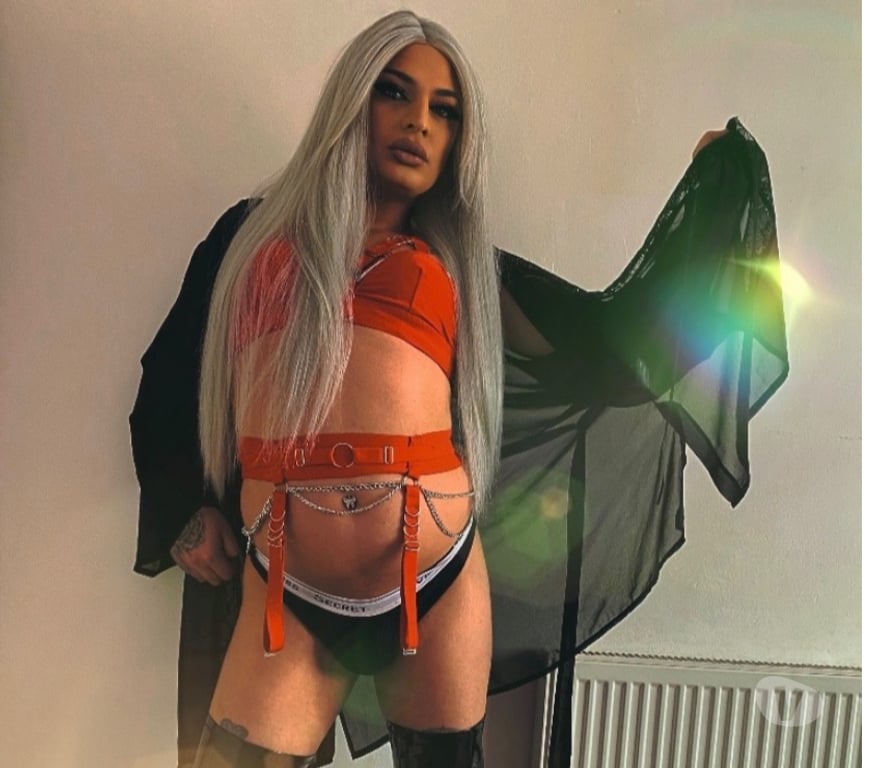 Trans Escorts Nottinghamshire Nottingham - Photos for Trans only top domnatrix party dominatrix Outtcall incall