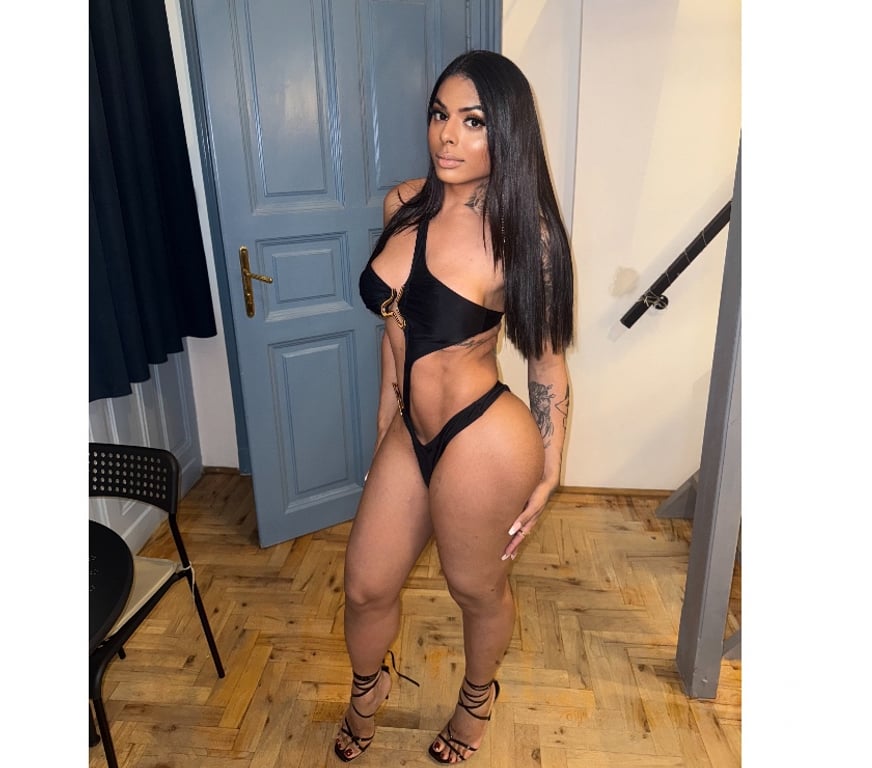 Trans Escorts Aberdeen Aberdeen City Centre - Aberdeen - Photos for TS MUSA SALES - NUMBER 01