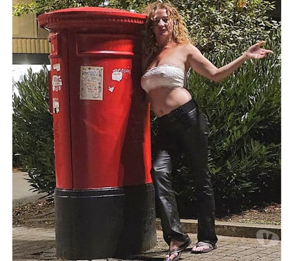  Escorts Leicester City Centre Leicester - Photos for GREEDY HOTWIFE RAQUEL VAN ZANT VISITS LEICESTER