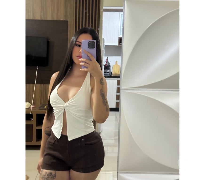 Escorts East London Whitechapel - East London - Photos for 🇧🇷PARTY GIRL🍑🌶️NO RUSH