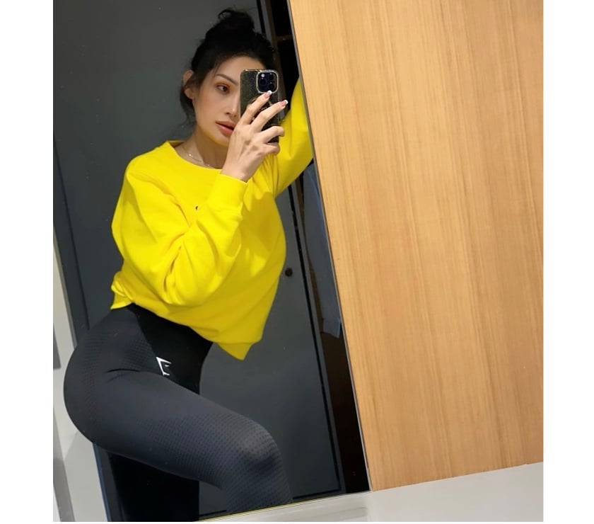 Escorts West Sussex Mid Sussex - Photos for JOY Curvy Thai first time in Three Bridge VIEDO 100% ME