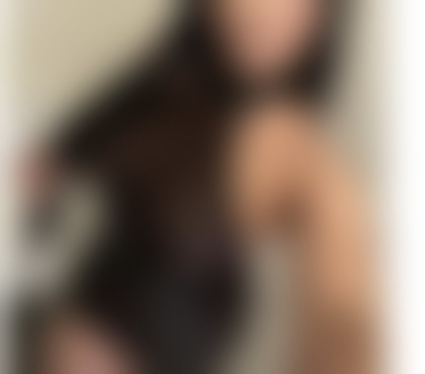 Escorts Reading Town Centre Reading - Photos for LATINA✨️🎀DANA 🥳SEXYPARTY🎀⭐️BEST-OWO👅