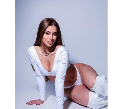  Escorts & Erotic Massage Cardiff City Centre Cardiff - Photos for STOP HERE✋🏻Are we going to have an amazing experience?