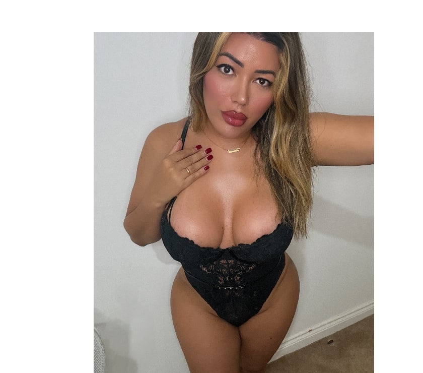 Escort Three Bridges Crawley - Photos for SWEET AND SASSY LATIN TRANS 🔥 YOU WONT FORGET ME