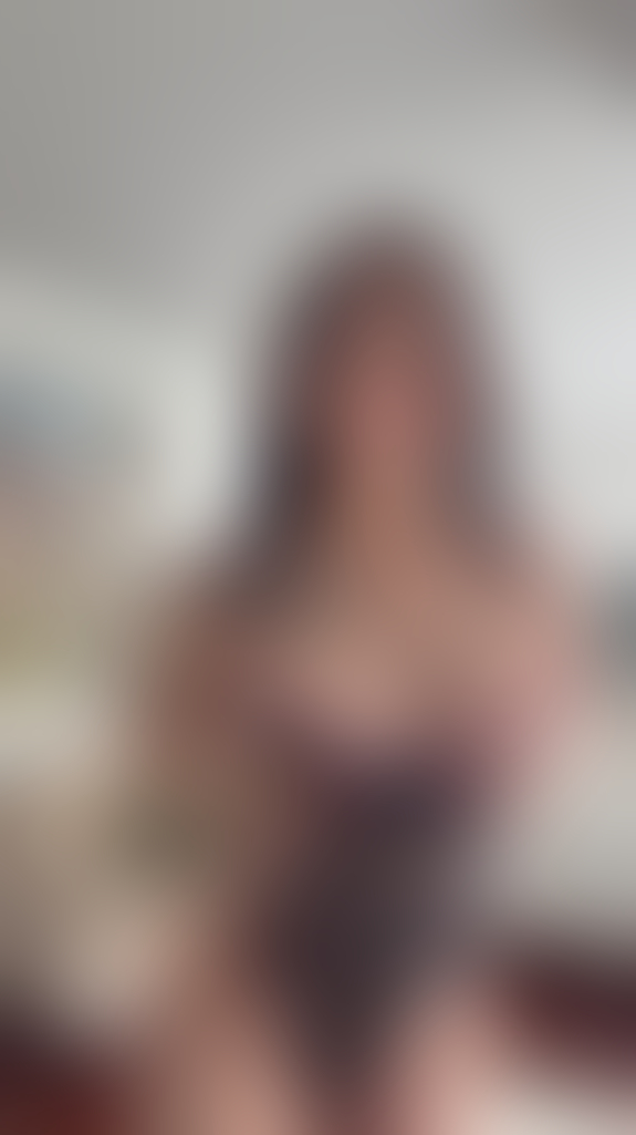 Escorts Reading Reading Town Centre - Reading - 