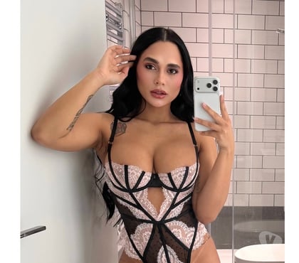 Photos for 🍒 LARA BRUNETTE PARTY 🍒