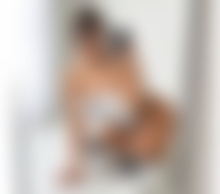 Escorts Shropshire Telford and Wrekin - Photos for SEXY HOT BIGG TITS PARTY OWO