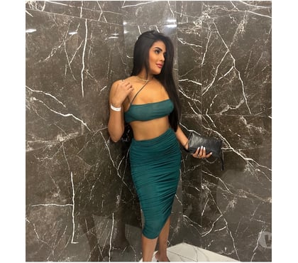 Escorts Canary Wharf East London - Photos for Maya 🇧🇷 Real Pic 📸 girl ♥️ party 🥳