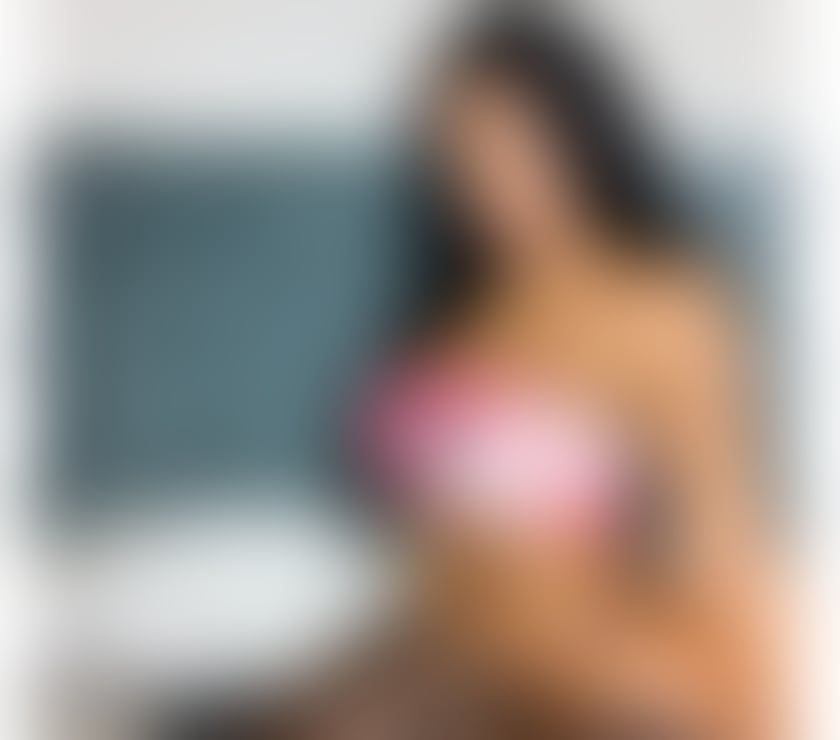 Escort Hammersmith West London - Photos for GIRLFRIEND Best Service in Town! AMAZING X MEL
