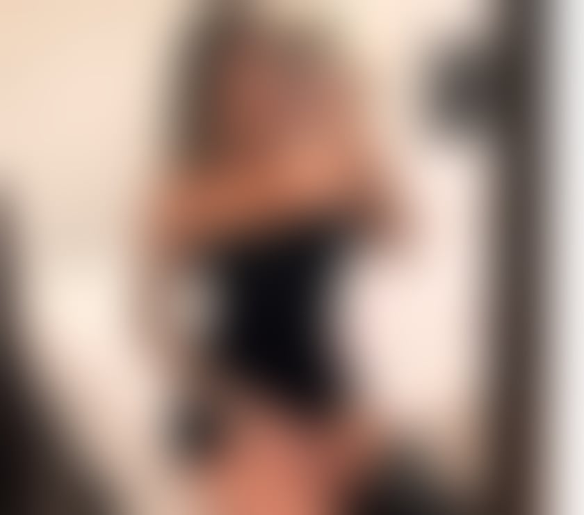 Nicole 🥳💕 HOT 🔥🎉 Brazillian Girl 🥰