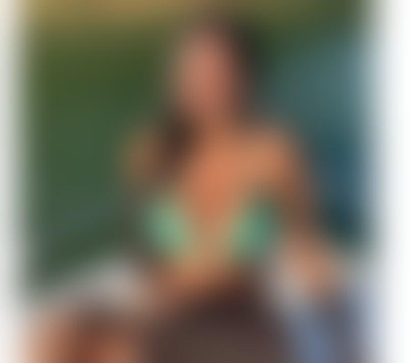 Escorts Bedfordshire Luton - Photos for Fabi Best Party 🎉