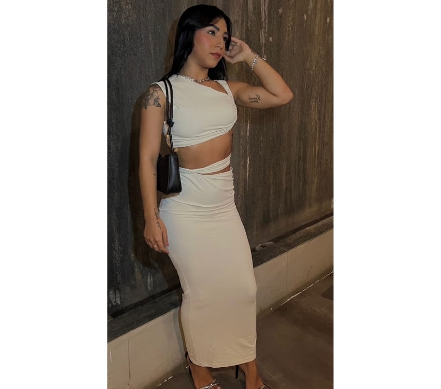 Escorts East London Canary Wharf Station - East London - Photos for ALICE PARTY GIRL🔝🥂NO RUSH🔞BRAZILIAN🫦❤️