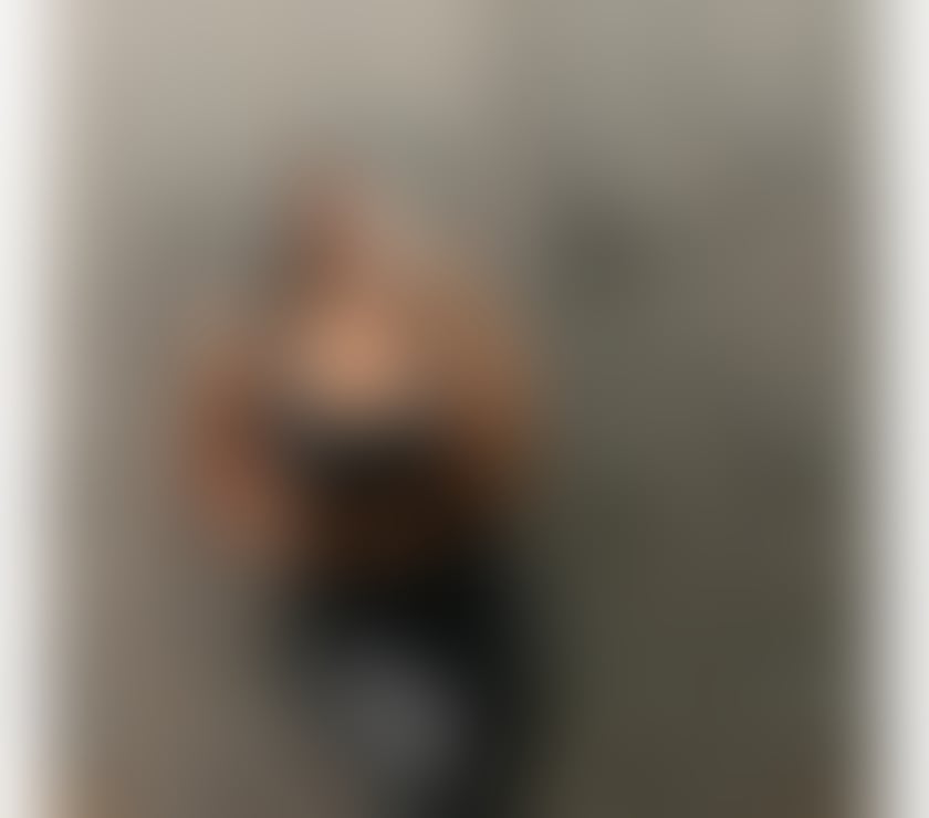 Escorts Surrey Reigate and Banstead - Photos for Kelly ♥️ Big Bum 🍑