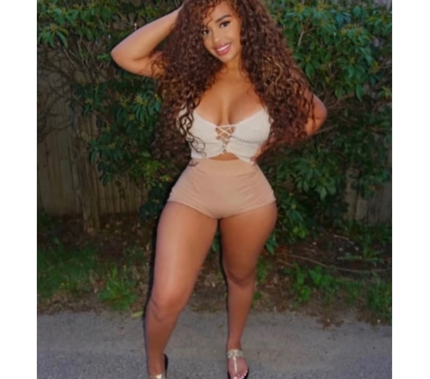 Escorts West Midlands Birmingham - Photos for Curvy bum kiss party 😘best owo