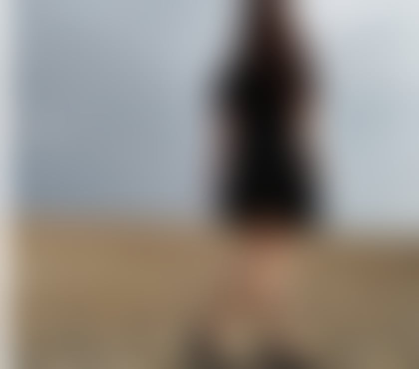 Escorts Dorset Bournemouth, Christchurch and Poole - Photos for Refined Chinese Beauty – Professional & Attentive