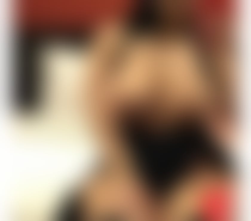 Melissa new party girl in Town incall