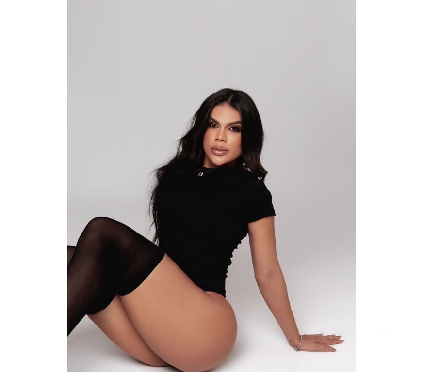 Escorts West London Hounslow - Photos for Aya, Brazilian party girl 🔥🎉