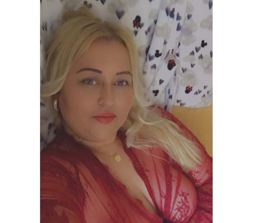 Escorts Ealing Northolt - Ealing - Photos for Hi Gentlemen I’m Amanda nice massages 💆