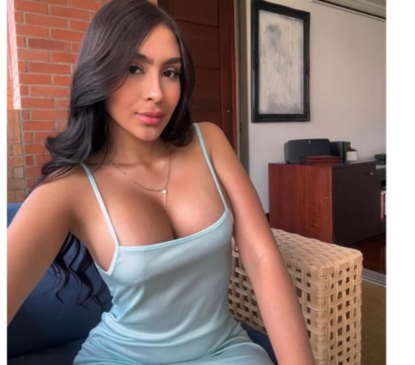 Photos for 🇧🇷🔥 Júlia 🔥🇧🇷