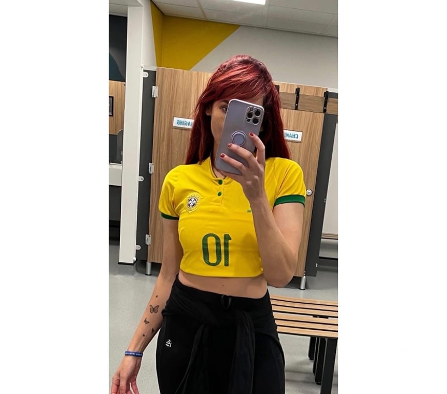 Escorts Kent Canterbury - Photos for RED HEAD IN HERNE BAY 📍🇧🇷