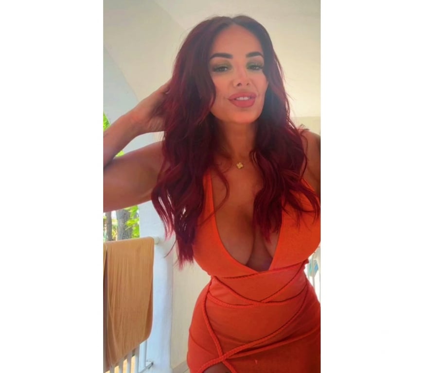 Adult Entertainment Central London London Bridge Station - Central London - Photos for 07488 394236 PERFECT BODY GYM MILF,VIDEO CALLS,MESSAGE ME x