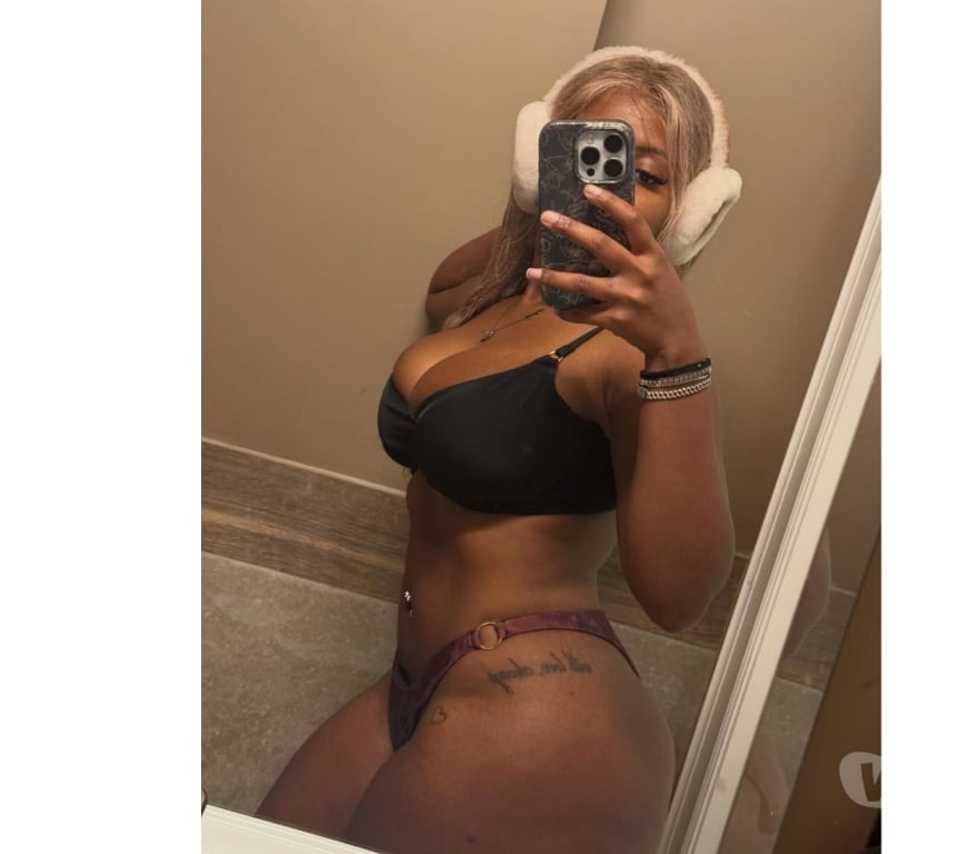 Escorts Lancashire Preston - Photos for Sexy Carol 🍑Best Sloppy BJ❤️OwO-kiss💦🍭🔞
