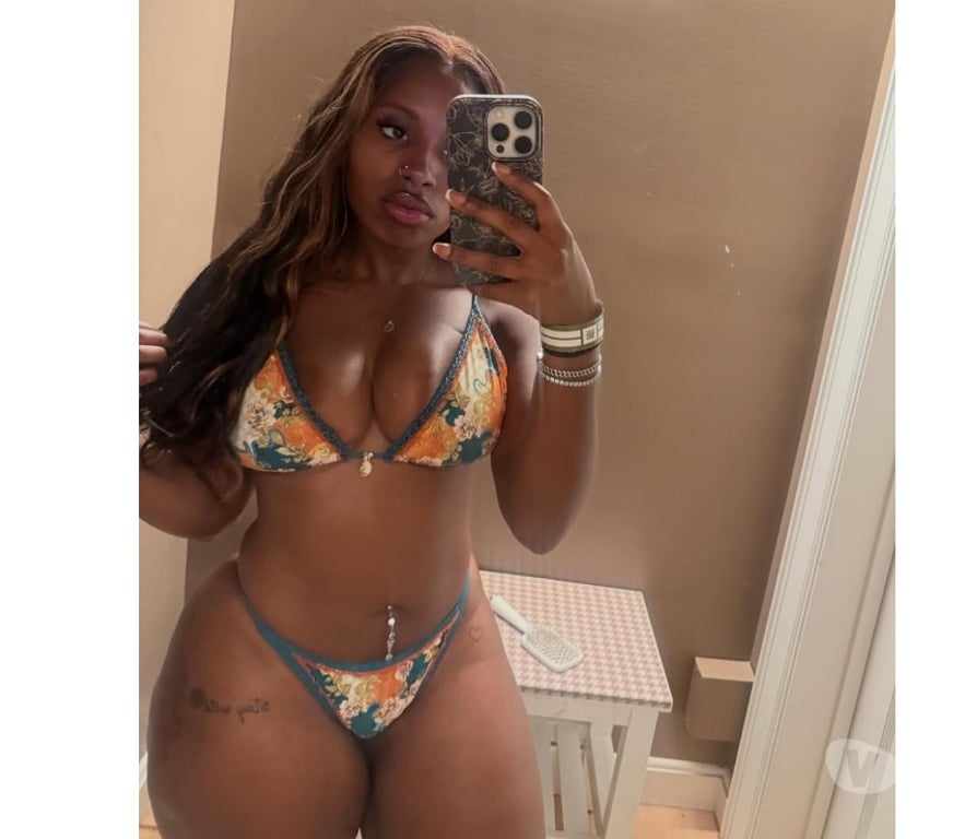 Escorts Lancashire Preston - Photos for Sexy Carol 🍑Best Sloppy BJ❤️OwO-kiss💦🍭🔞