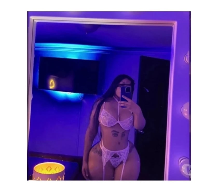 Escorts South East London Hither Green - South East London - Photos for BEST FRIENDS SPICY GIRLS🌶️OWO CIM, KISS🤤 A-LEVEL🍑