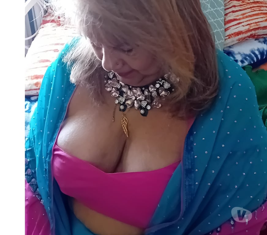 Escorts South West London Richmond upon Thames - Photos for INDIAN ESCORT 5 💫 services with massage